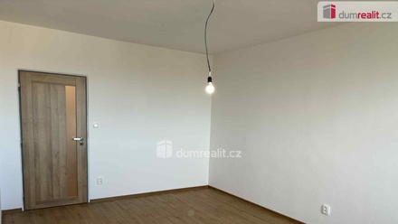Pronájem bytu 1+1 30 m², Otrokovice