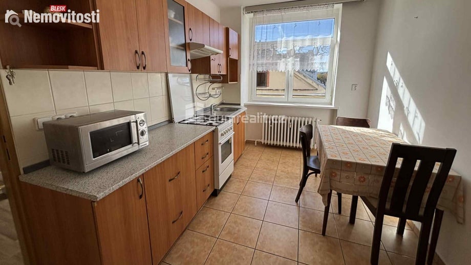 Pronájem bytu 2+1 63 m², Luhačovice