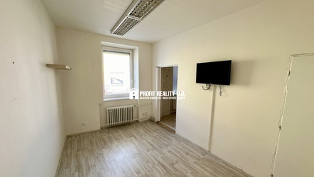 Pronájem kanceláře 22 m², Beroun-Závodí