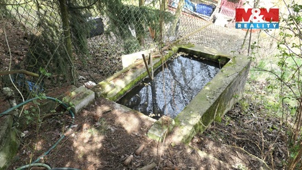 Prodej stavebního pozemku 1 439 m², Králův Dvůr