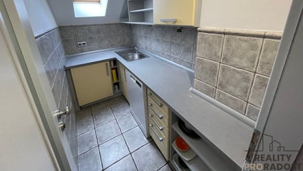 Pronájem kanceláře 200 m², Olomouc - Hodolany