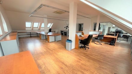 Pronájem kanceláře 200 m², Olomouc - Hodolany