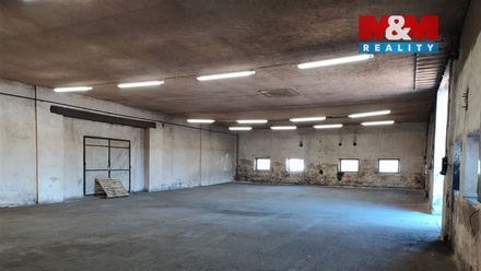 Pronájem výrobního prostoru 310 m², Opava (nečleněná část města)