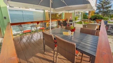 Pronájem restaurace 62 m², Praha 8