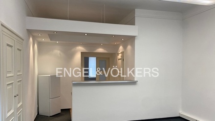 Pronájem komerční nemovitosti 60 m², Praha - Smíchov