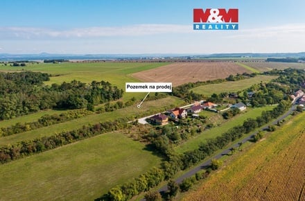 Prodej stavebního pozemku 978 m², Přestavlky