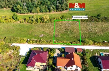Prodej stavebního pozemku 1 053 m², Přestavlky