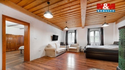 Prodej chalupy 260 m², Polička