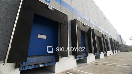 Pronájem skladu 2 765 m², Ostrava