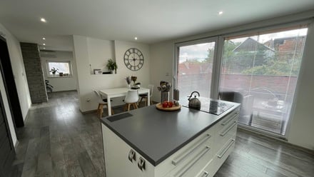 Prodej rodinného domu 300 m², Šardice