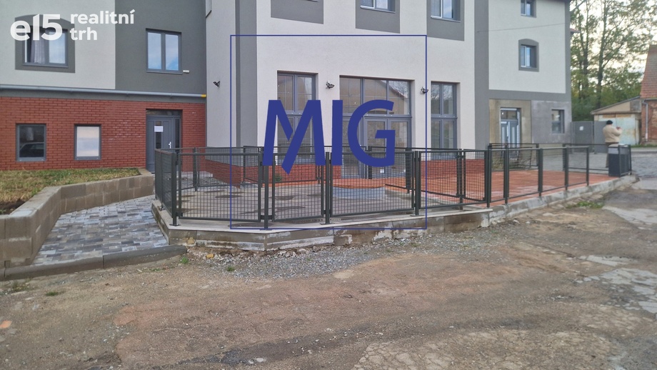 Pronájem obchodního prostoru 88 m², Syrovice