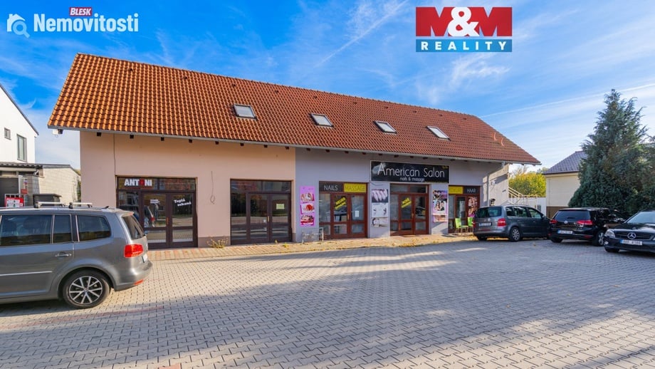 Prodej rodinného domu 199 m², České Velenice