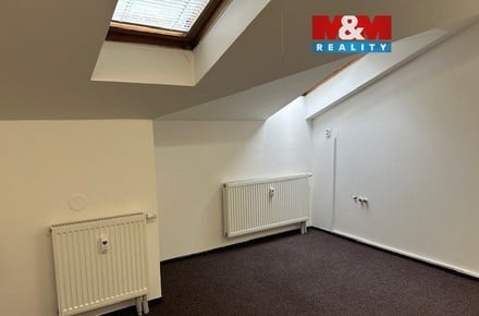 Pronájem kanceláře 14 m², Český Těšín