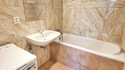 Pronájem bytu 1+kk 25 m², Praha - Vysočany