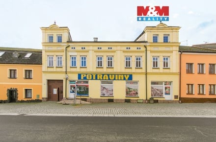 Prodej rodinného domu 300 m², Bezdružice