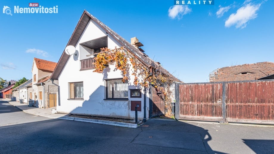 Prodej rodinného domu 200 m², Údlice