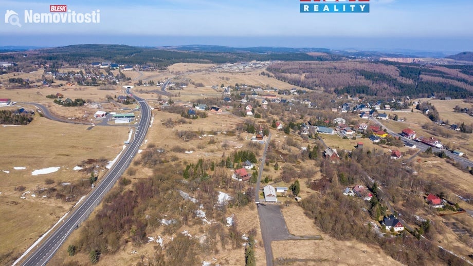 Prodej stavebního pozemku 2 203 m², Dubí