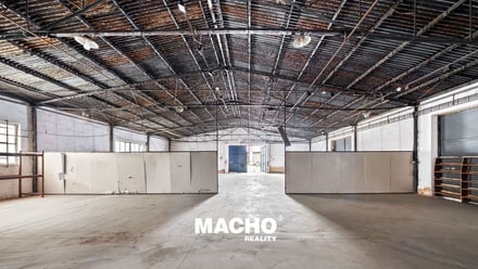 Pronájem skladu 405 m², Chrášťany