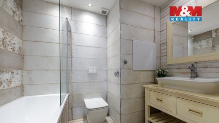 Prodej bytu 4+1 93 m², Sokolov