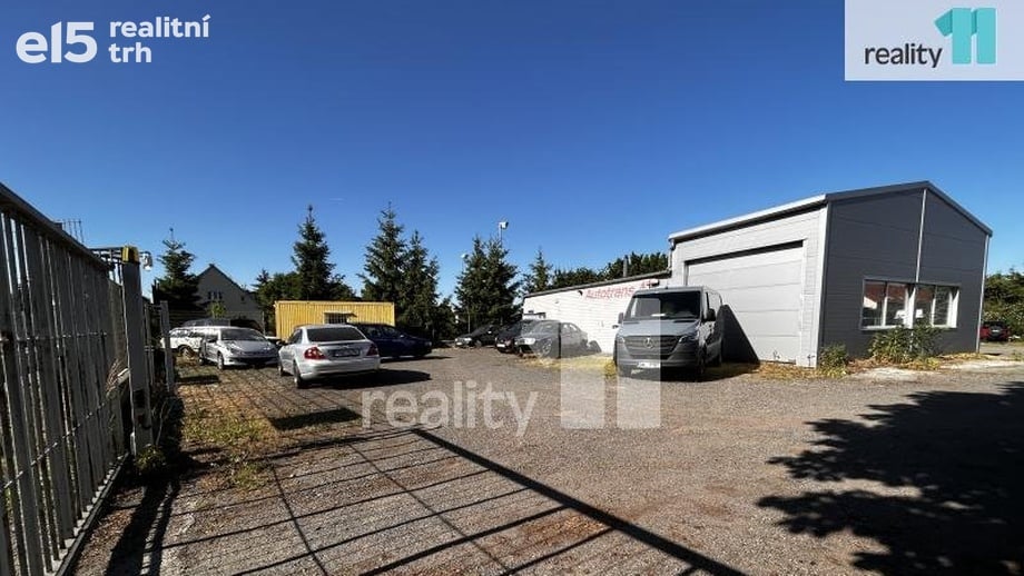 Prodej výrobního prostoru 1 788 m², Praha-Zbraslav