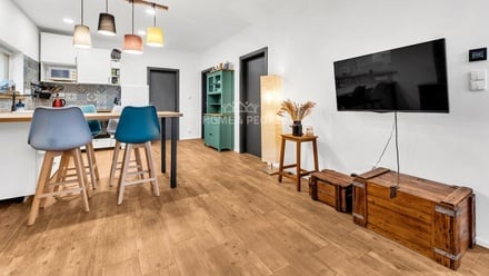 Prodej chaty 58 m², Káraný