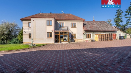 Prodej rodinného domu 236 m², Nechanice