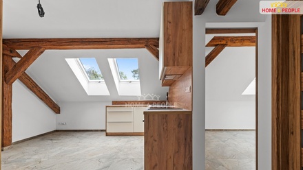 Pronájem bytu 3+kk 44 m², Chrášťany