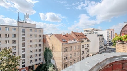 Pronájem bytu 2+1 44 m², Praha - Holešovice