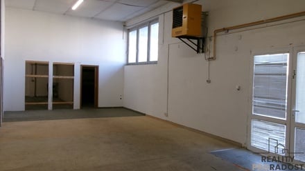 Pronájem skladu 273 m², Brno