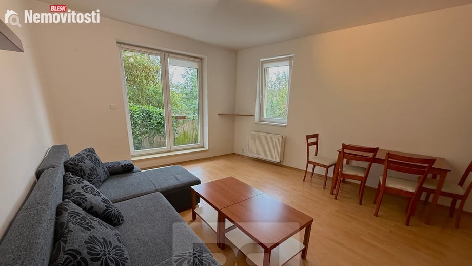 Pronájem bytu 2+kk 47 m², Praha - Hostivař