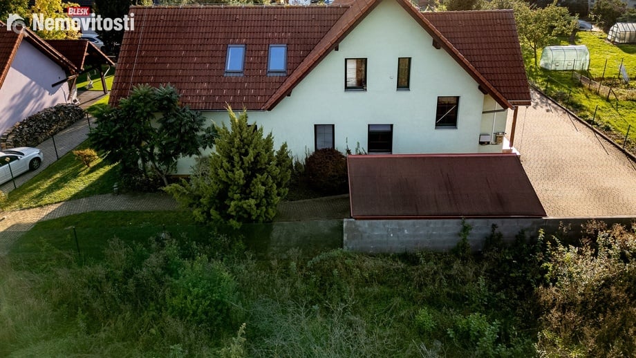 Prodej rodinného domu 293 m², Mratín