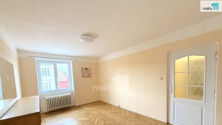 Pronájem bytu 2+1 69 m², Karlovy Vary