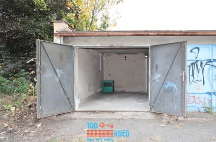 Prodej garáže 17 m², Praha