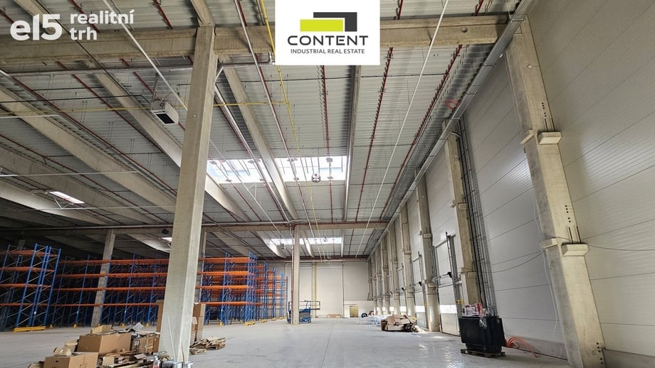 Pronájem výrobního prostoru 4 000 m², Kozomín