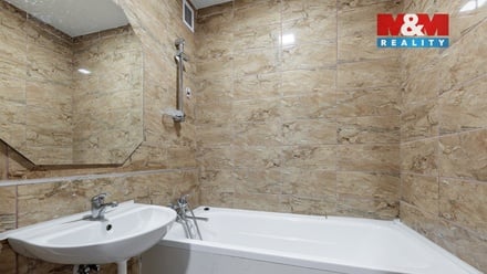 Prodej bytu 2+1 56 m², Rotava