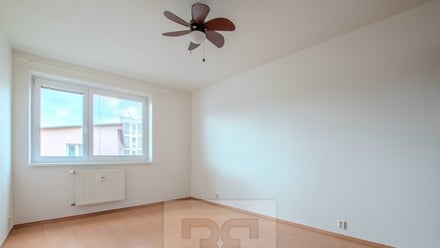 Pronájem bytu 2+kk 54 m², Praha - Záběhlice