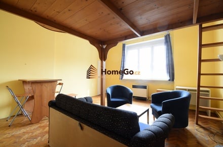 Pronájem bytu 1+kk 25 m², Praha - Vršovice