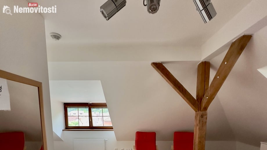 Pronájem bytu 1+1 35 m², Karlštejn