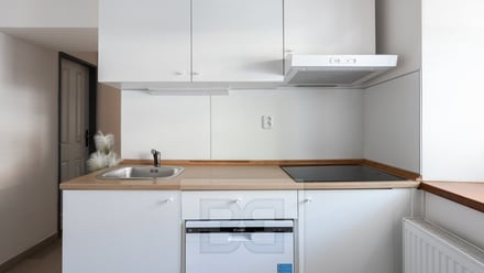 Pronájem bytu 1+1 27 m², Karlštejn