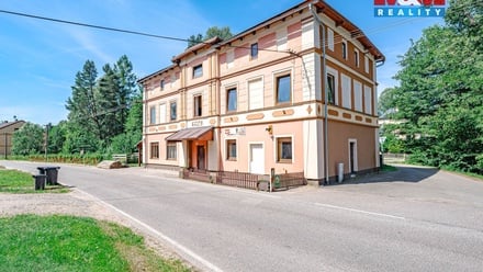 Prodej rodinného domu 300 m², Teplice nad Metují