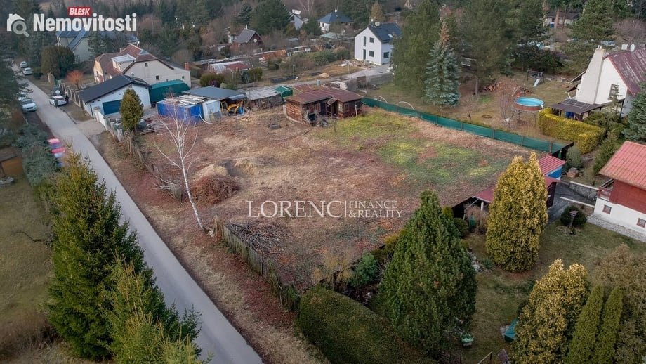 Prodej stavebního pozemku 632 m², Unhošť