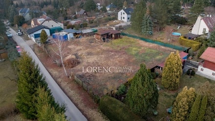 Prodej stavebního pozemku 631 m², Unhošť