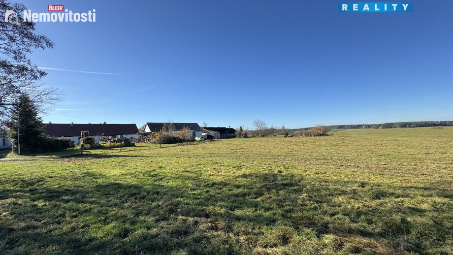 Prodej stavebního pozemku 1 143 m², Mladošovice