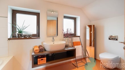 Prodej rodinného domu 196 m², Srubec