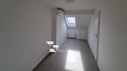 Pronájem bytu 2+kk 54 m², Brno - Židenice