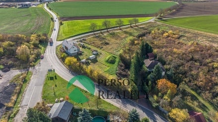 Prodej stavebního pozemku 1 394 m², Radim