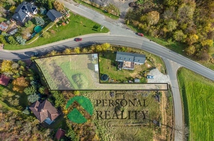 Prodej stavebního pozemku 1 394 m², Radim