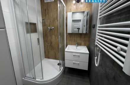 Pronájem bytu 2+1 62 m², Doksy