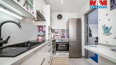 Prodej bytu 3+1 70 m², Kněžmost