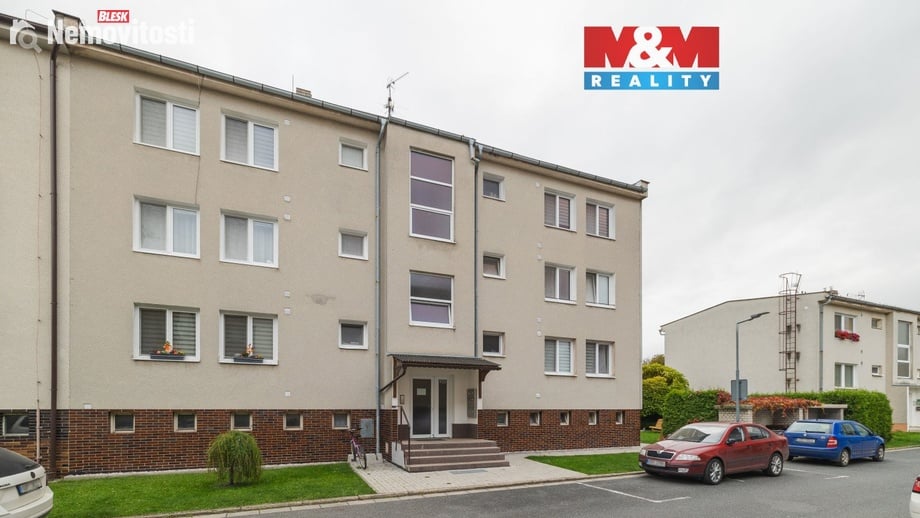 Prodej bytu 3+1 67 m², Městec Králové